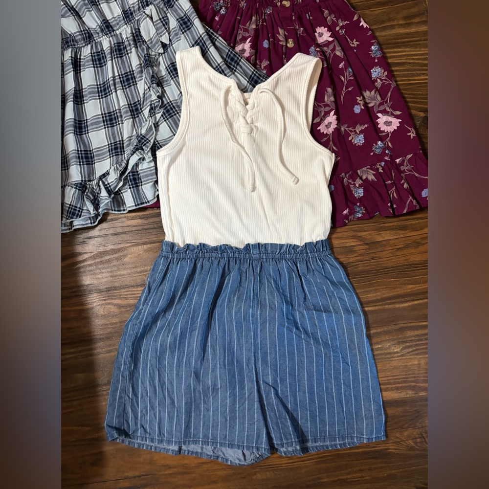 Epic Threads White Ribbed Top Short Set